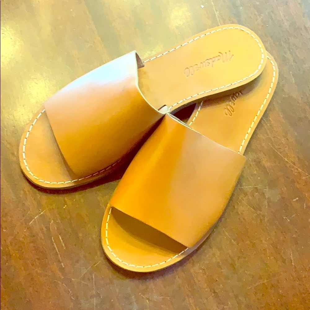 Like new Madewell brown slides size 7.5